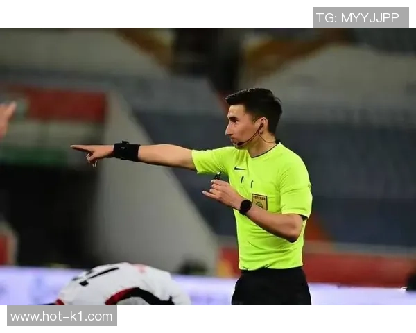 深入探讨足球裁判的职责与挑战以及对比赛公正性的影响分析